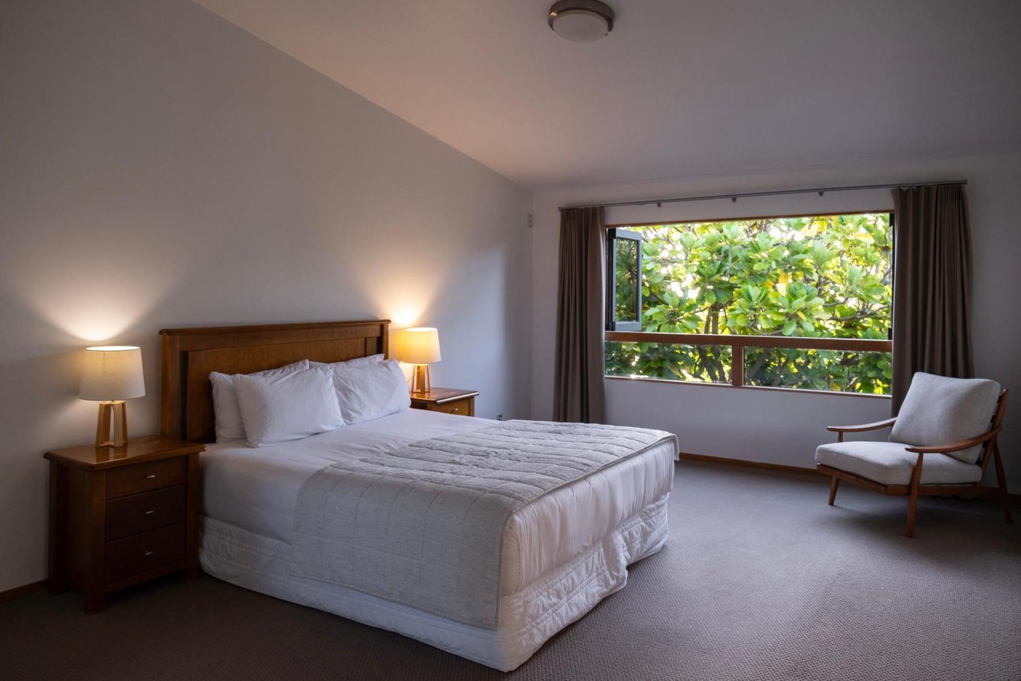Bow Street Apartments & Cottage Raglan Dış mekan fotoğraf