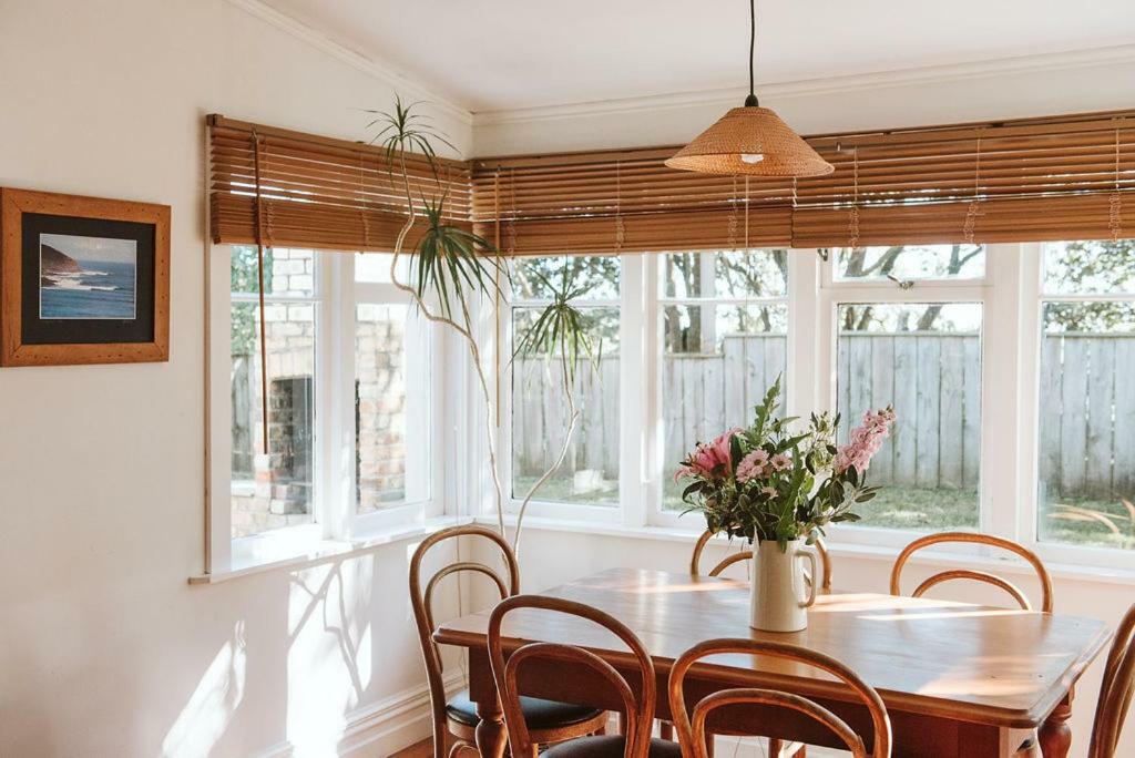 Bow Street Apartments & Cottage Raglan Dış mekan fotoğraf