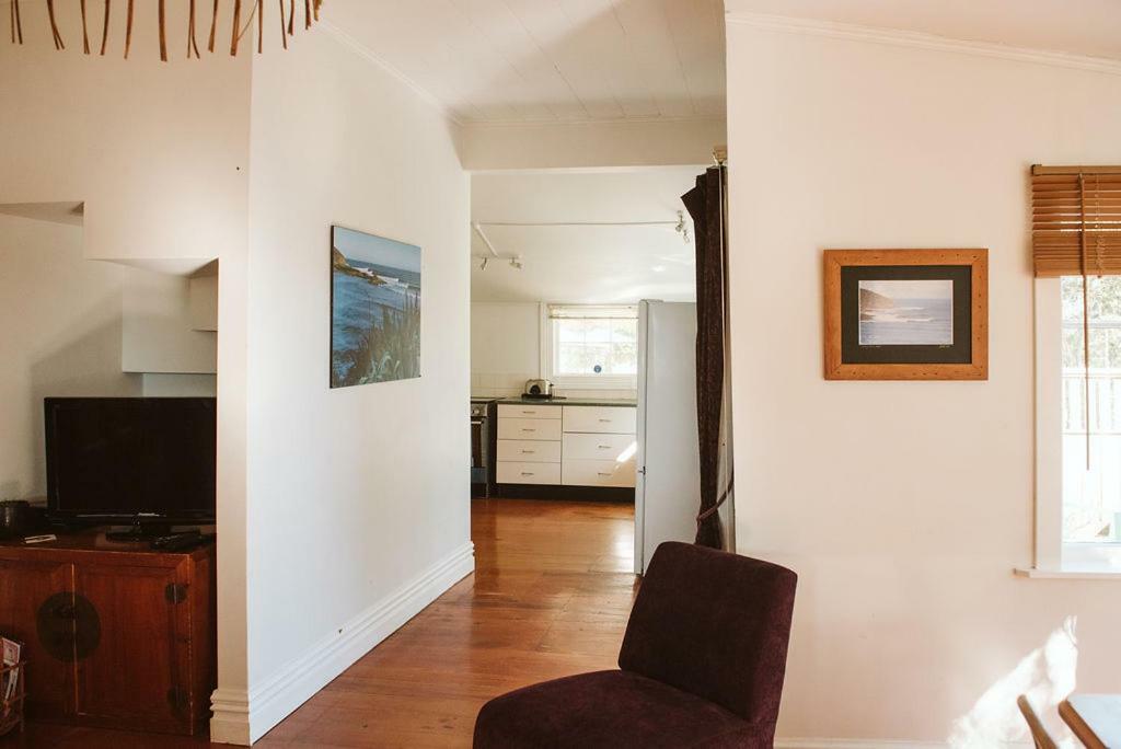 Bow Street Apartments & Cottage Raglan Dış mekan fotoğraf