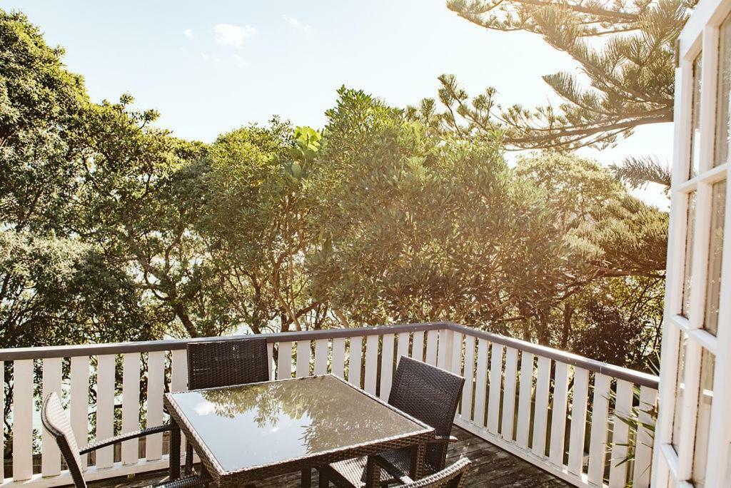 Bow Street Apartments & Cottage Raglan Dış mekan fotoğraf